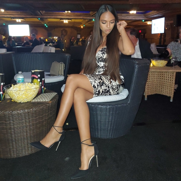 DRESS - Picture 5 of 6